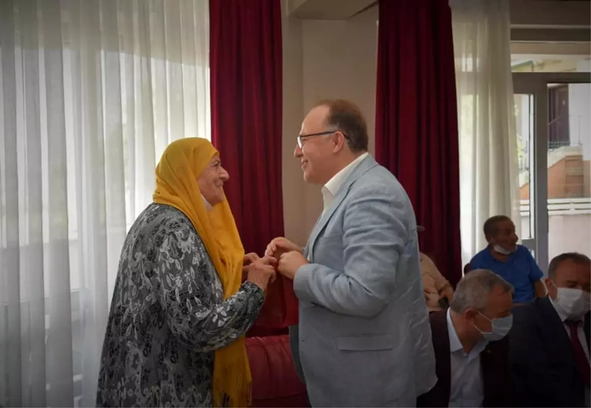 Vali Mustafa Tutulmaz, Kurban Bayramı Dolayısıyla Düzenlenen Bayramlaşma Programına Katıldı