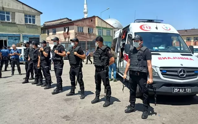 Yabancı uyruklu çocukların taş oyunu bıçaklı, taşlı kavgaya döndü: 2 yaralı, 7 gözaltı