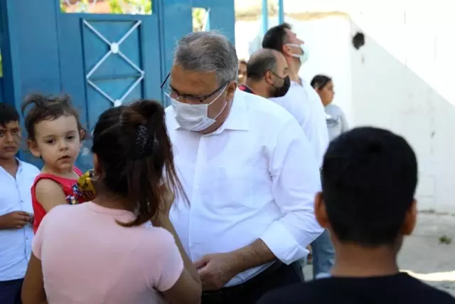 Yunusemre Belediyesi bayramda ihtiyaç sahiplerini unutmadı
