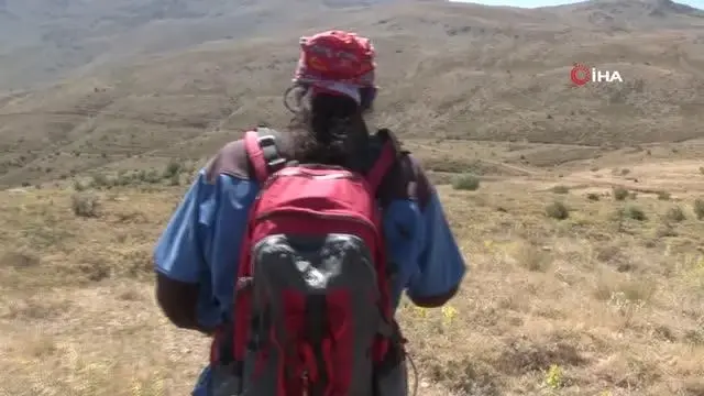 2 bin 347 metrelik Hazar Baba Dağı'na solo tırmanış yaptı