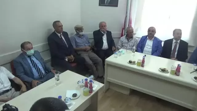 AFYONKARAHİSAR - DP Genel Başkanı Uysal: 'Türkiye doğru bir yolda KKTC'yle yol almaktadır'