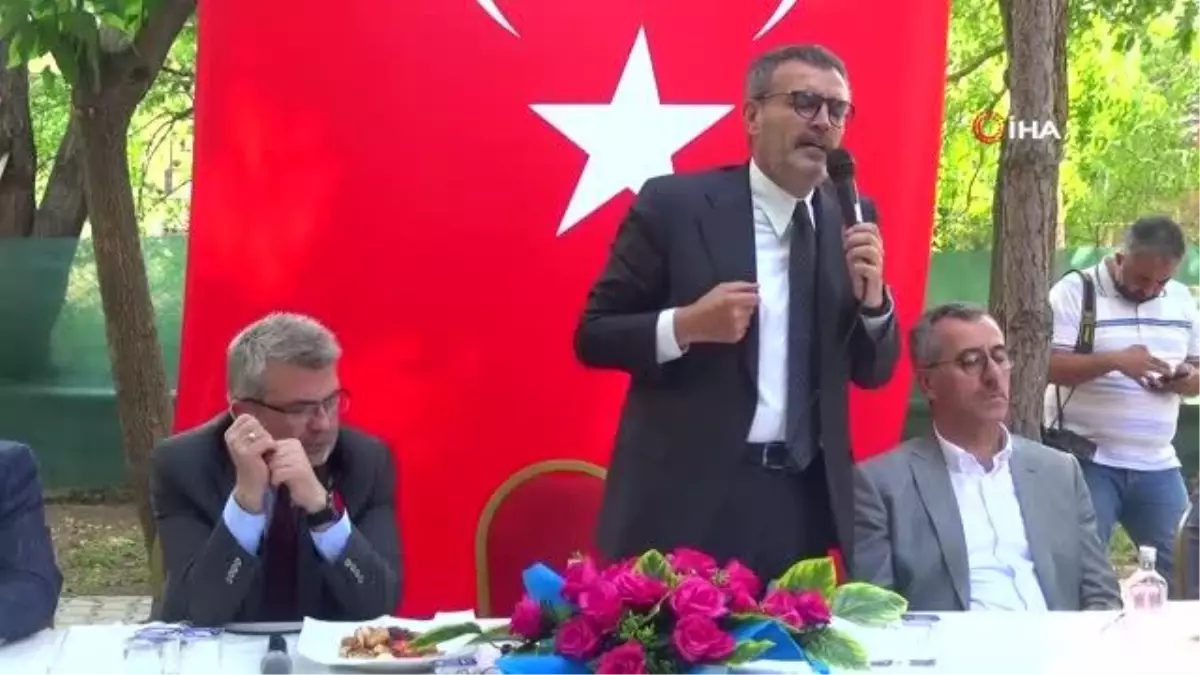 AK Parti Genel Başkan Yardımcısı Mahir Ünal: - 'Amerika'nın fonladığı medya kuruluşları Türkiye'nin özgüvenine saldırıyorlar'
