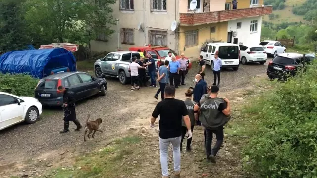 Gökyüzünden alev topu düştüğünü gören köylülerin ihbarı üzerine yapılan aramada bir ize rastlanmadı