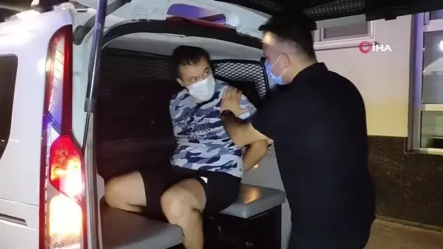 Annesinin boğazını kesti, 'Çok iyiyim' dedi