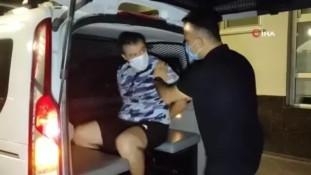 Annesinin boğazını kesti, 'Çok iyiyim' dedi