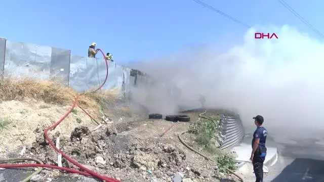 AVCILAR'DA LASTİK DEPOSUNDA YANGIN ÇIKTI - 2