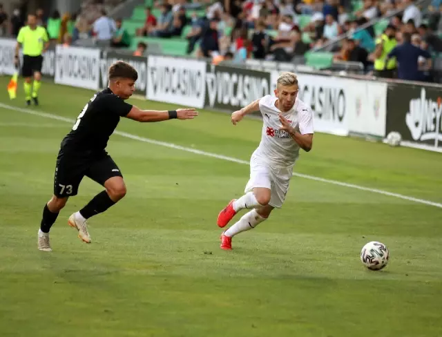 UEFA Avrupa Konferans Ligi: Petrocub: 0 - Sivasspor: 1 (Maç sonucu)