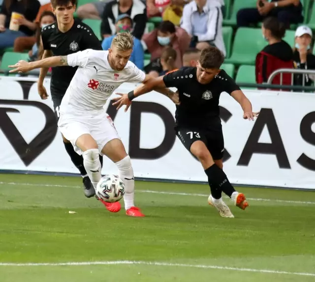 UEFA Avrupa Konferans Ligi: Petrocub: 0 - Sivasspor: 1 (Maç sonucu)