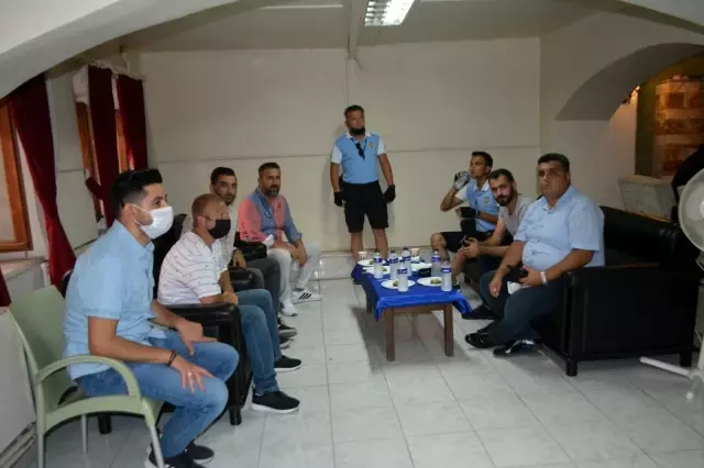Ayvalık'ta protokol bayramlaştı