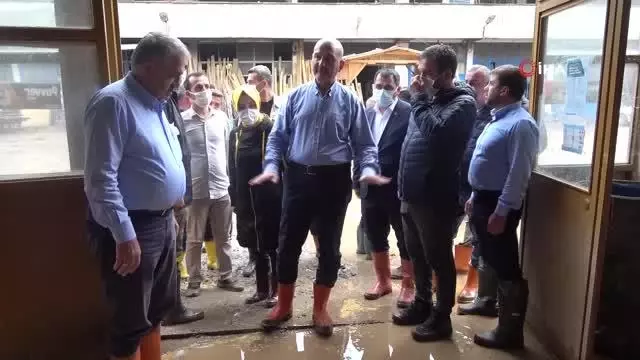 Son dakika haberleri! Bakan Soylu selden etkilenen Artvin'in Murgul ilçesinde incelemelerde bulundu
