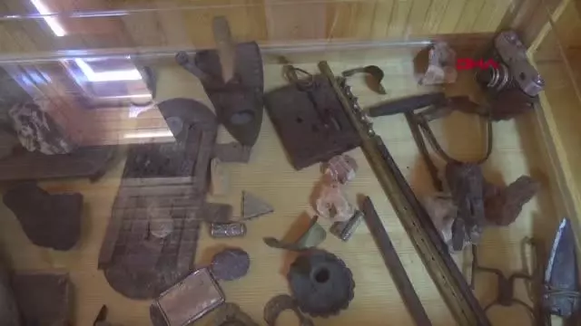 BAŞKAN YÜKSEL'DEN BAŞBAĞLAR ŞEHİTLİĞİ'NE ZİYARET BAŞKAN YÜKSEL'DEN BAŞBAĞLAR ŞEHİTLİĞİ'NE ZİYARET