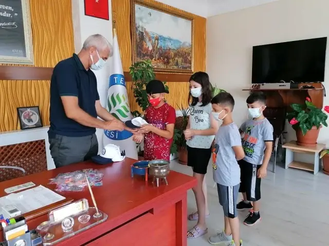 Bayram harçlıkları başkan amcadan