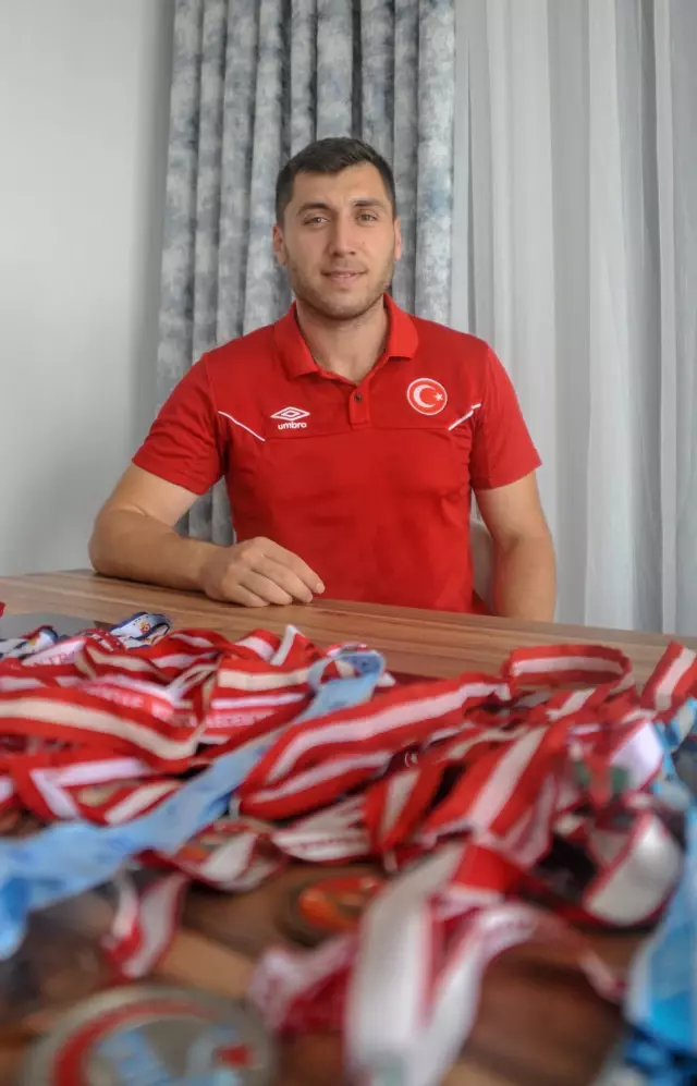Beden eğitimi öğretmeni milli hentbolcu ikinci kez yurt dışına transfer oldu Beden eğitimi öğretmeni milli hentbolcu ikinci kez yurt dışına transfer oldu