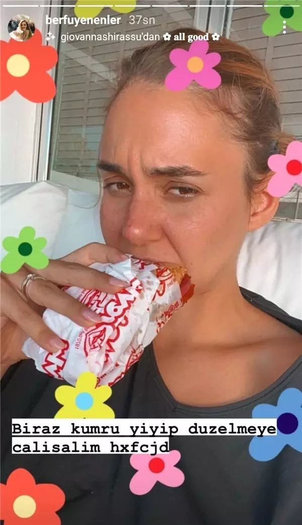 Berfu Yenenler'den kötü haber