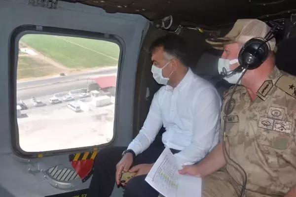 BİTLİS VALİSİ ÇAĞATAY, HELİKOPTERLE TRAFİK DENETİMİNE KATILDI BİTLİS VALİSİ ÇAĞATAY, HELİKOPTERLE TRAFİK DENETİMİNE KATILDI