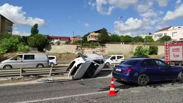Büyükçekmece'de trafik kazası: 6 yaralı