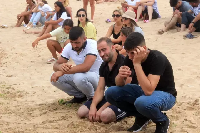 Dalgalar arasında kaybolan gençten 7 saattir iz bulunamadı