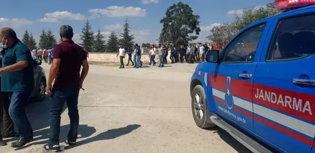 Damadın saldırısında ölen kayınpeder ve yeğeni defnedildi
