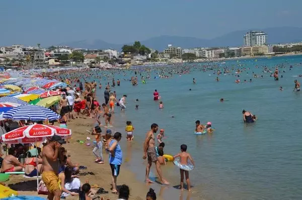 DİDİM'DE PLAJLAR VE HAVUZ BAŞLARI DOLDU