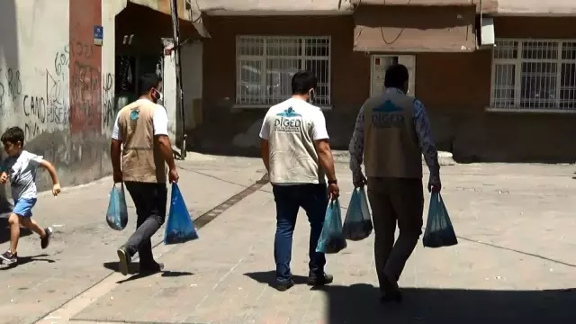 DİGED ile HÜDAYI Vakfı, 15 ton kurban eti dağıttı