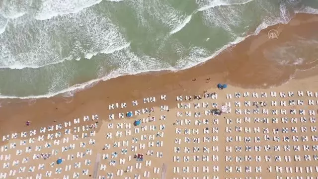 (Drone) - Kurban bayramının 3. gününde Gümüşdere plajı boş kaldı