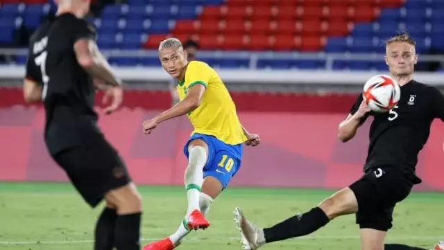 Dünya Kupası tadında maç! Tokyo Olimpiyatları'nda Brezilya, Almanya'yı 4-2'lik skorla geçti Dünya Kupası tadında maç! Tokyo Olimpiyatları'nda Brezilya, Almanya'yı 4-2'lik skorla geçti
