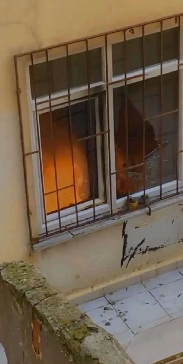 Son dakika haberi... ESENLER'DE BABA 20 YAŞINDAKİ KIZINI BOĞARAK ÖLDÜRDÜ