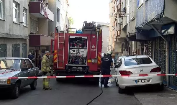 Son dakika haberi... ESENLER'DE BABA 20 YAŞINDAKİ KIZINI BOĞARAK ÖLDÜRDÜ