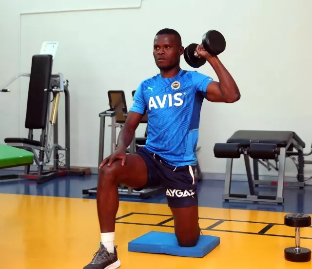 Enner Valencia antrenmanda yer aldı