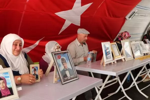 EVLAT NÖBETİNDEKİ ANNE 10 YILDIR BAYRAMDA OĞLUMU GÖRMÜYORUM