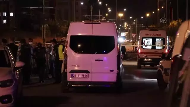 GAZİANTEP - Silahlı saldırıda ölen kişinin köpeği olay yerinden ayrılmadı GAZİANTEP - Silahlı saldırıda ölen kişinin köpeği olay yerinden ayrılmadı