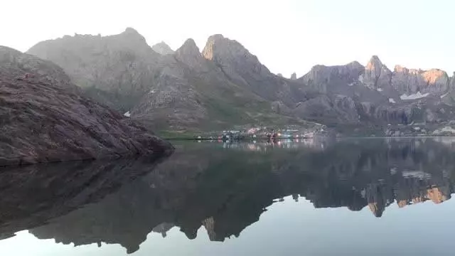 Hakkari'deki doğal güzellikler birçok ilden gelen doğaseverleri cezbetti