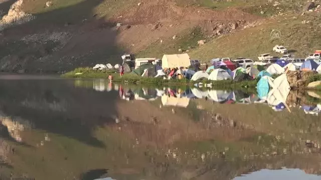 Hakkari'deki doğal güzellikler birçok ilden gelen doğaseverleri cezbetti