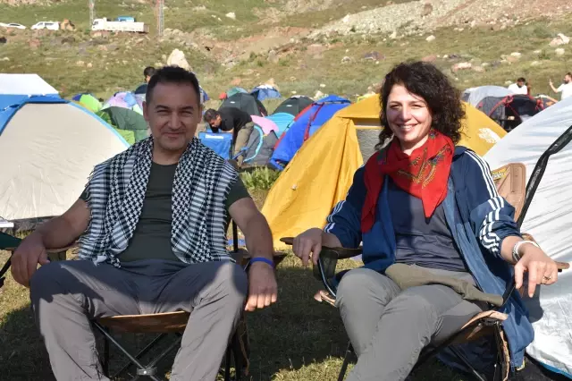 Hakkari'deki doğal güzellikler birçok ilden gelen doğaseverleri cezbetti