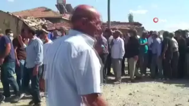 Haymana'da damat dehşetinde hayatını kaybedenler defnedildi Haymana'da damat dehşetinde hayatını kaybedenler defnedildi