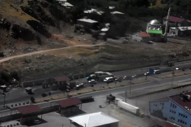 Vali Oktay Çağatay, helikopterle trafik denetimi yaptı