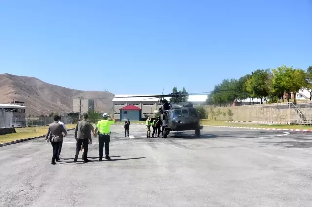 Vali Oktay Çağatay, helikopterle trafik denetimi yaptı