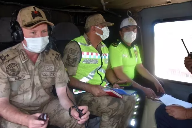 Vali Oktay Çağatay, helikopterle trafik denetimi yaptı