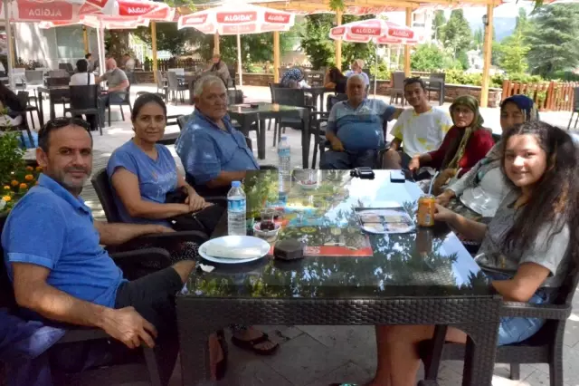 Herkes Muğla'ya, Muğlalı yaylaya gitti Herkes Muğla'ya, Muğlalı yaylaya gitti