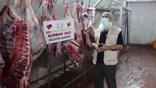 İHH, Gazze Şeridi'ndeki 6 bin 500 aileye kurban eti dağıttı