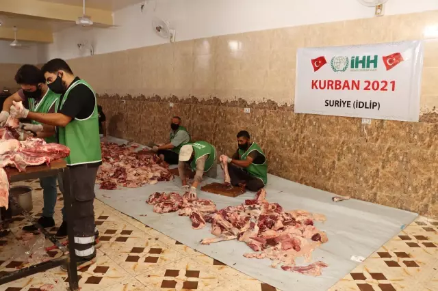 İHH tarafından Suriye'de kesilen kurbanlar ihtiyaç sahiplerine ulaştırıldı