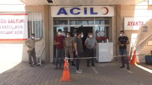 Son dakika haberi | İKİ AİLE ARASINDA KAVGA; 1 ÖLÜ, 1 YARALI Son dakika haberi | İKİ AİLE ARASINDA KAVGA; 1 ÖLÜ, 1 YARALI