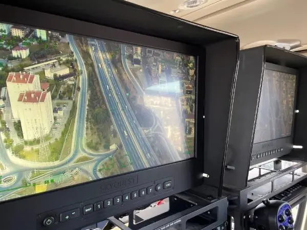 İSTANBUL'DA HELİKOPTERLİ TRAFİK DENETİMİ