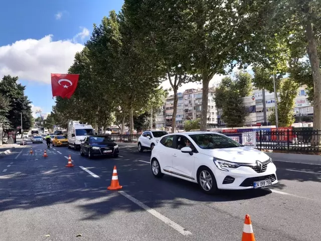 Son dakika haberleri: İstanbul'da polis ekiplerinden bayram denetimi