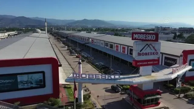 Kademeli normalleşmeyle açılan düğün sezonu mobilya sektörünü de hareketlendirdi
