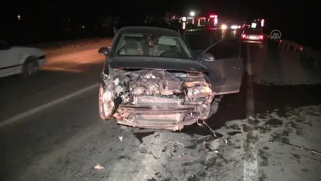KAHRAMANMARAŞ - Elbistan'daki trafik kazalarında 4 kişi yaralandı