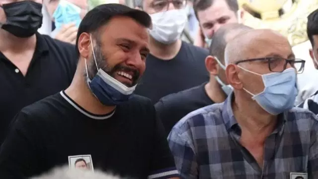 Kardeşinin ölümüyle yıkılan Alişan'dan yeni paylaşım: Allah'ım tüm hastalara şifa versin Kardeşinin ölümüyle yıkılan Alişan'dan yeni paylaşım: Allah'ım tüm hastalara şifa versin