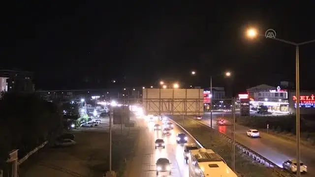 KIRIKKALE - Bayram tatilinden dönüş yoğunluğu KIRIKKALE - Bayram tatilinden dönüş yoğunluğu