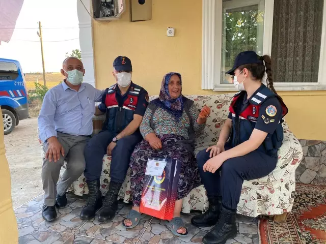 Son dakika! KIRIKKALE - Jandarmadan şehit aileleri, gaziler ve yaşlılara ziyaret