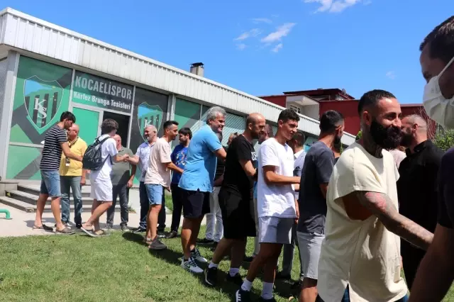 Kocaelispor, Mehmet Taş ile 2 yıllık sözleşme imzaladı